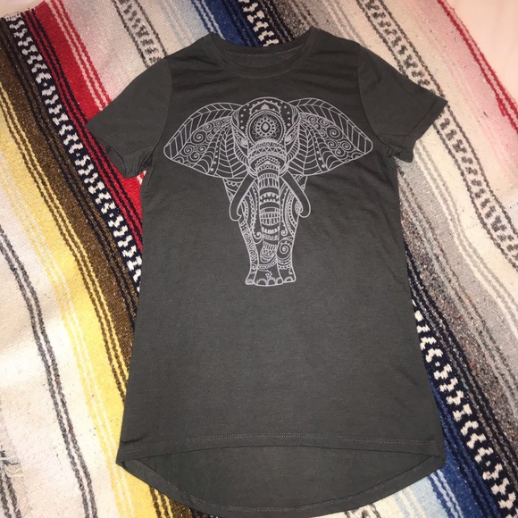LOL Vintage—Elephant tee - Picture 3 of 5
